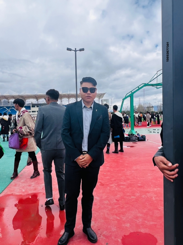 脸皮暴的第一张照片--拉萨交友中心